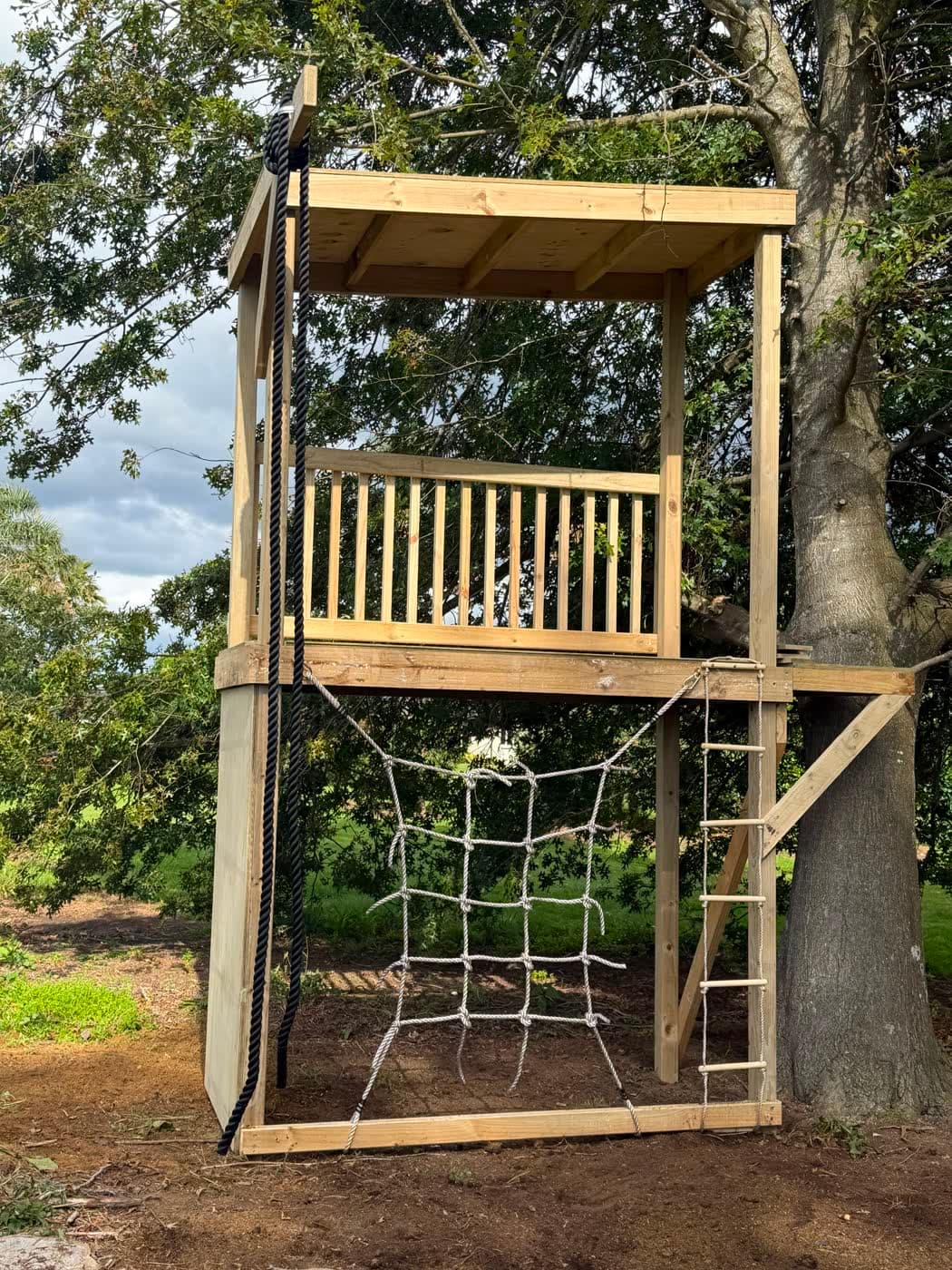 Two-level playhouse in Karaka — image 2