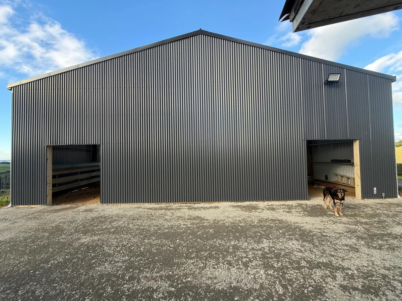 20 × 13 m pole shed & cattle yards, Waiuku — image 10