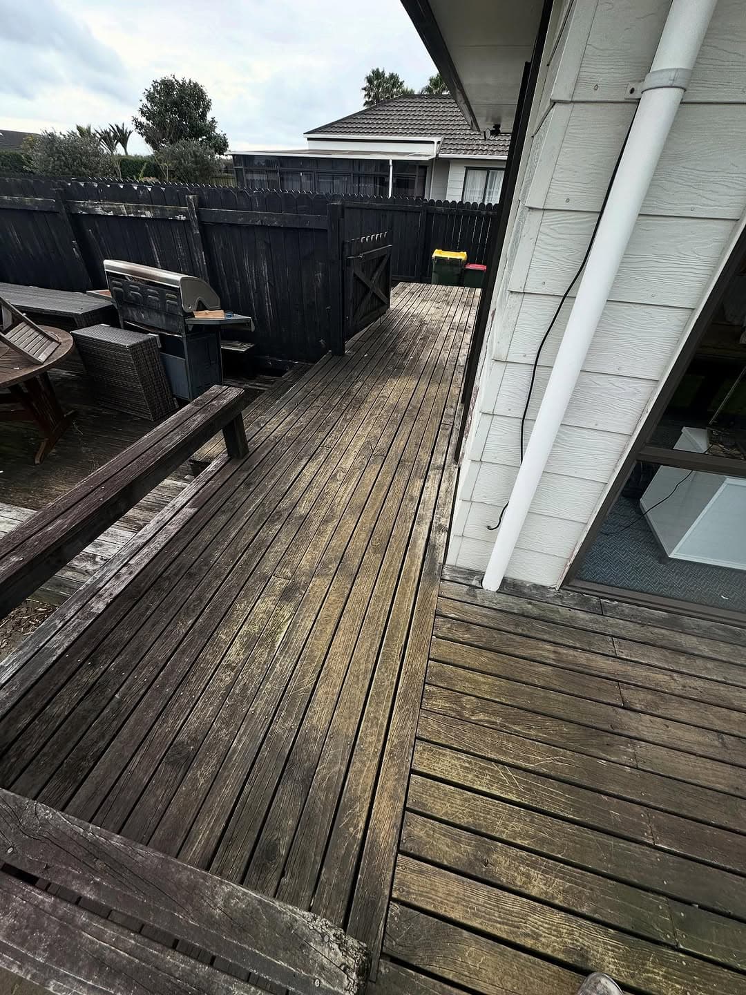 Deck relay, ready for summer — image 3